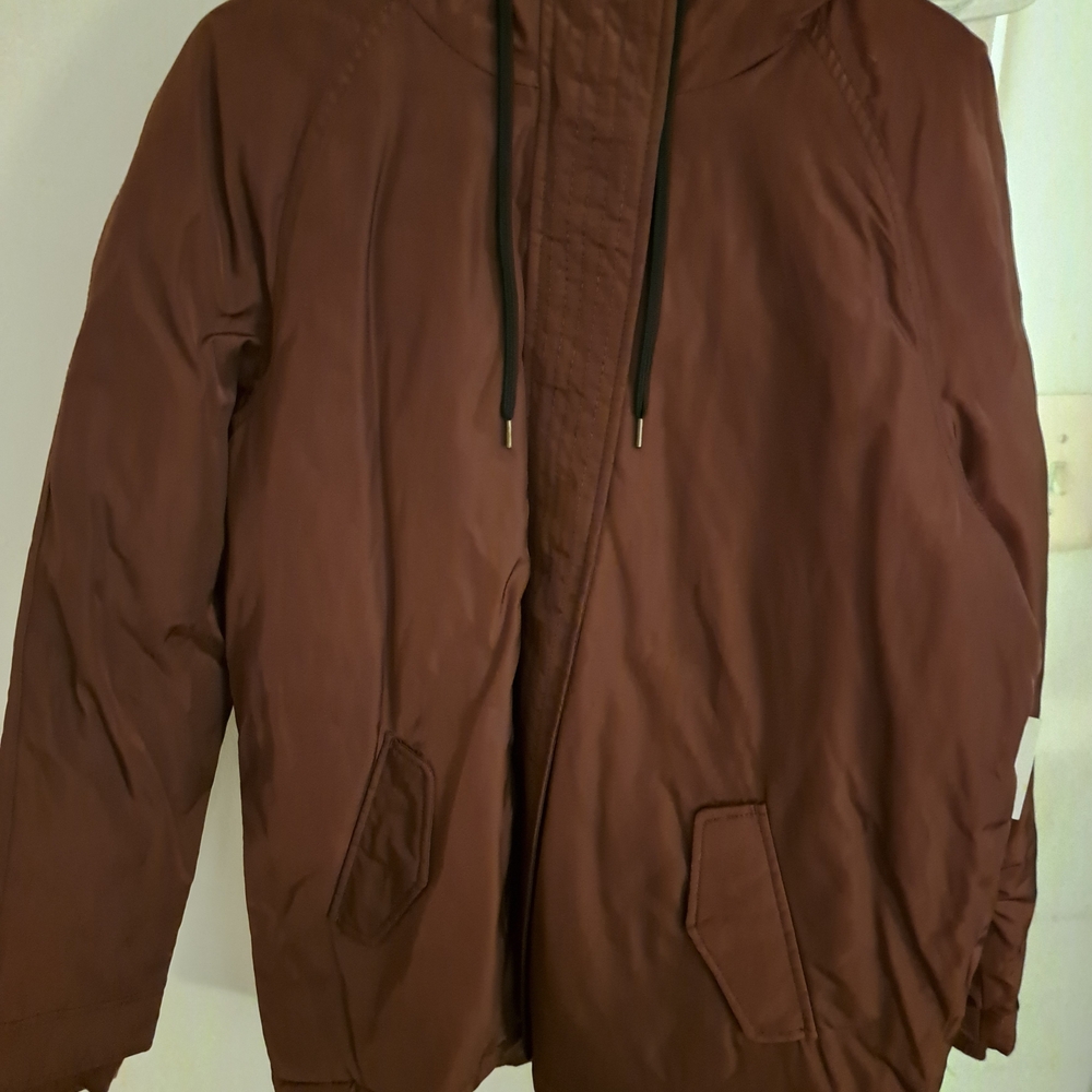 Old Navy Women's Burgundy Puffer Coat